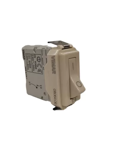 Vimar 08064.06 Serie 8000 Interruttore Magnetotermico 1P C6 120-230V