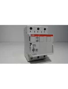 Abb e933//32 fuse switch disconnector 3p 32a 400v (10.3 x 38) ea 204 6