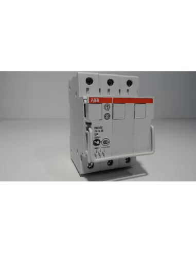 Abb e933//32 fusible interrupteur-sectionneur 3p 32a 400v (10,3 x 38) ch. 204 6