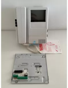 Vimar 5601/000.05 Intercom with White Monitor with bracket