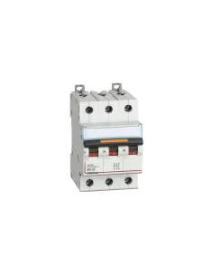 Bticino fv83sm20 btdin 250 - disyuntor solo 20 im 3p 1.6a 25ka