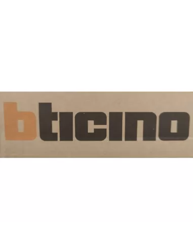 Bticino w11780 battiscopa 125x20 4 scomp mt2