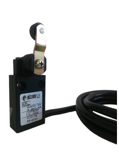 Pizzato ff 4131-2dn lever limit switch with roller 1no+1nc with 2m cable